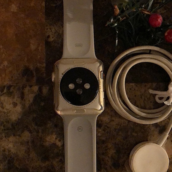 Apple Watch ⌚️ - Picture 4 of 7